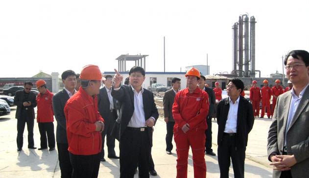 東營市委副書記、市長趙豪志到公司項目工地現(xiàn)場辦公